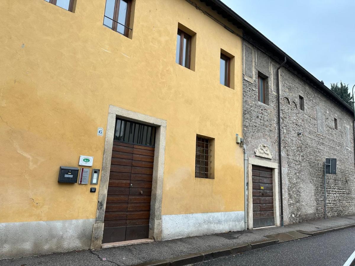 Domus San Bernardino Bed & Breakfast Verona Eksteriør bilde