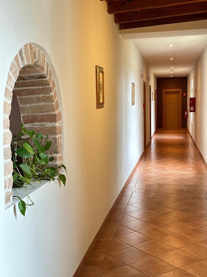 Domus San Bernardino Bed & Breakfast Verona Eksteriør bilde